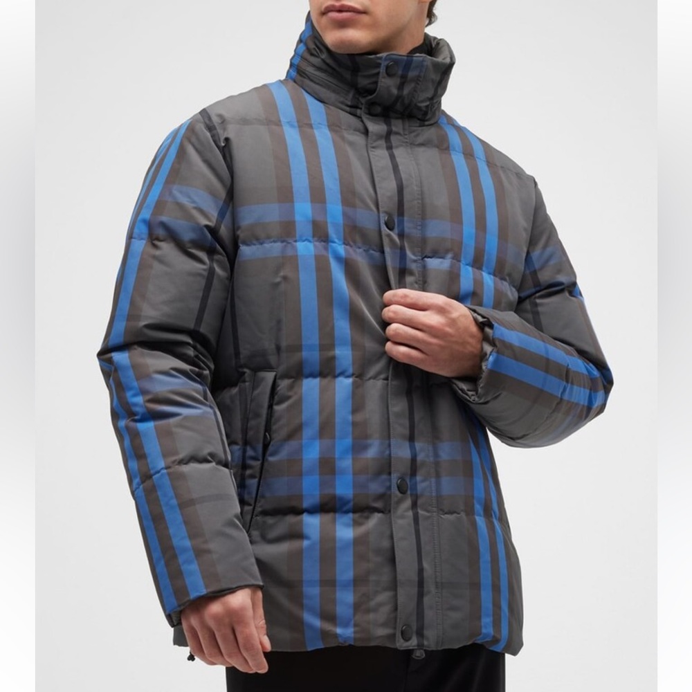 BURBERRY MENS DIGBY BLUE CHECK REVERSIBLE TO GREY PUFFER JACKET SIZE LARGE